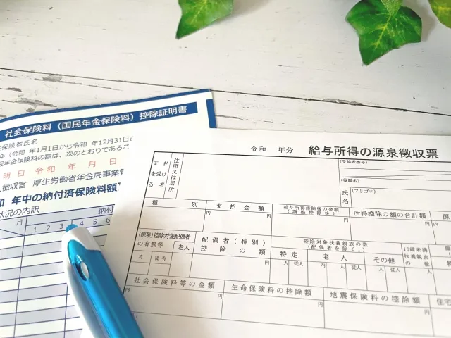 契約社員は社会保険に入れる？